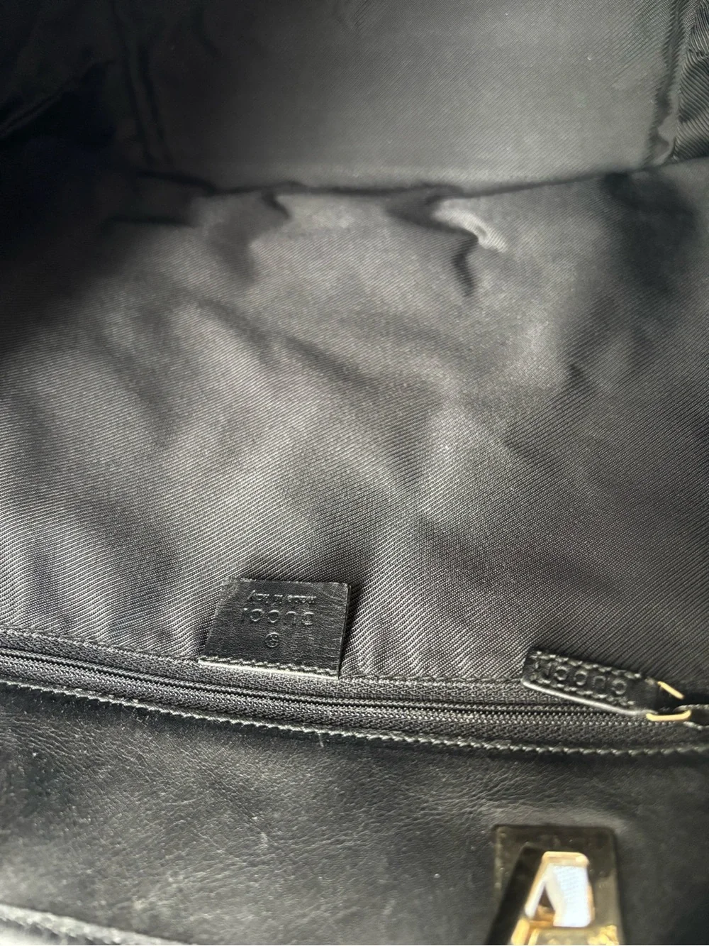 Gucci GG Eclipse Canvas Vintage Tote with Black Trim - Picture 7 of 8